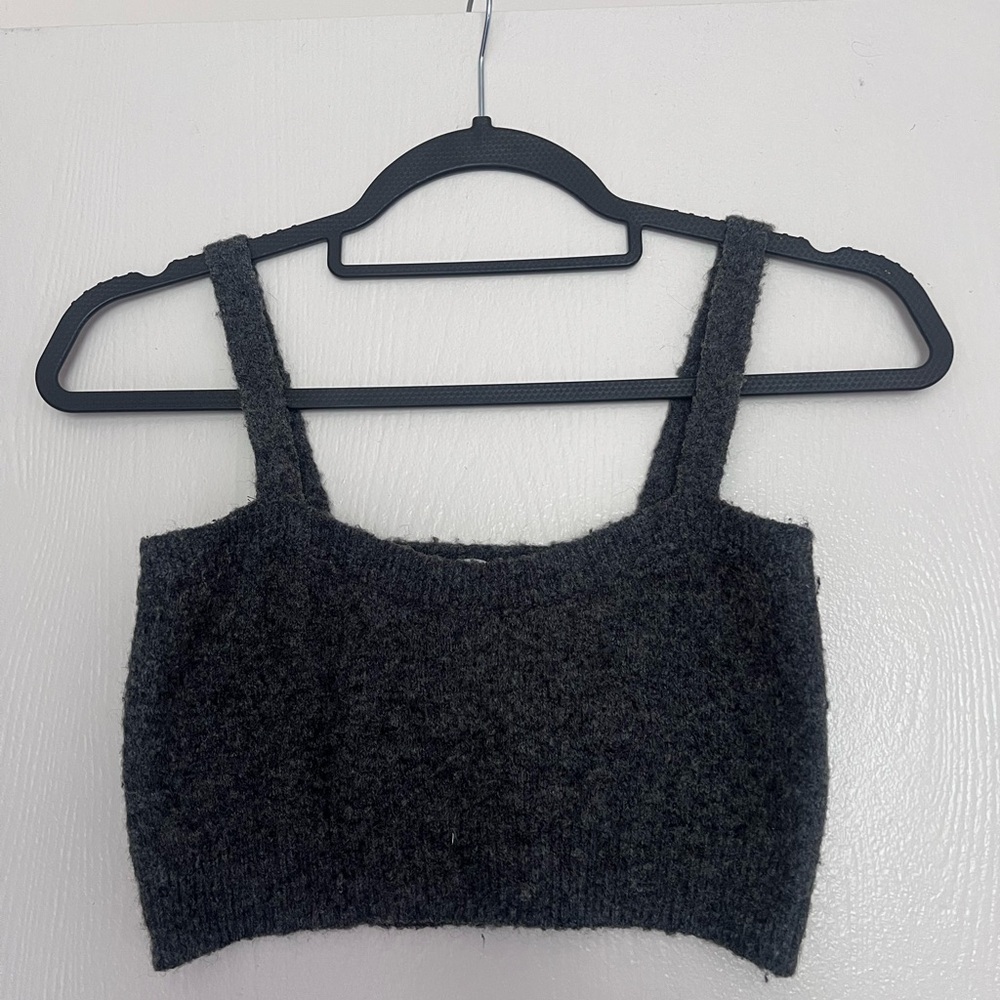Zara Black Fitted Crop Tank Top